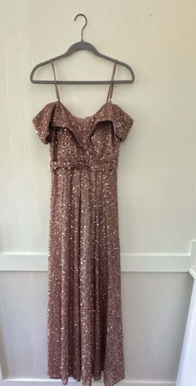 UNITHORSE Shoulder Fold / Long / Glittering Sequined Dress
